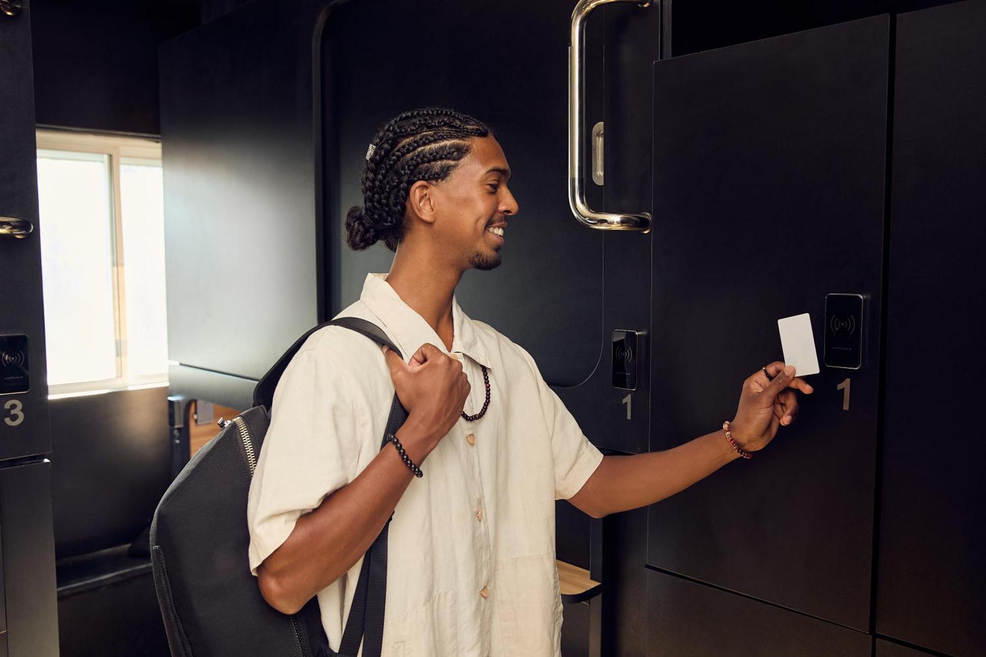 Capsule Hotel Montreal Ngoại thất bức ảnh